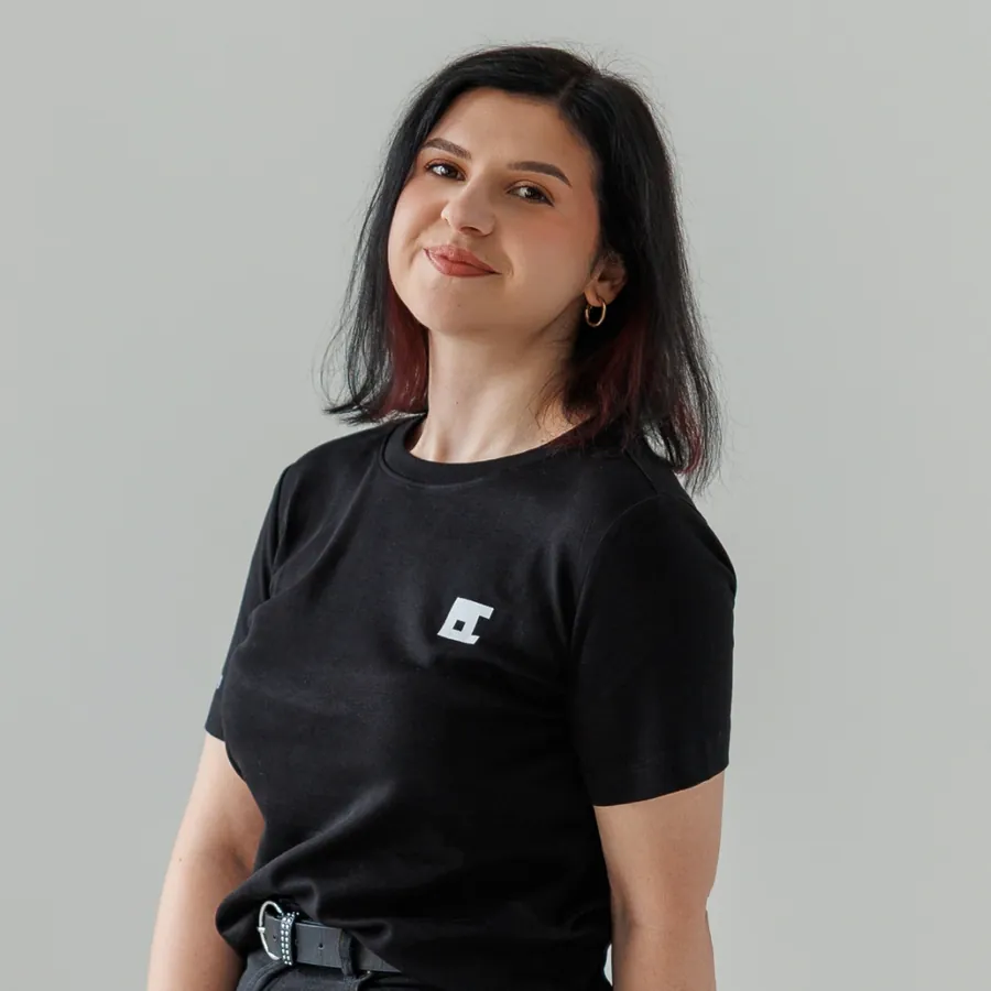Portret Alina Retegan